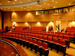 Auditório completo do Espaço Milenium